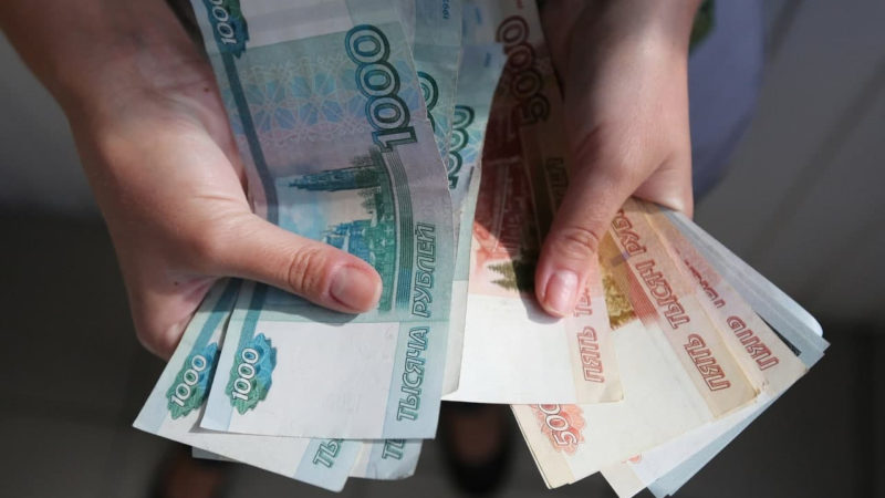 В Подмосковье более 1 млн школьников уже получили президентскую выплату