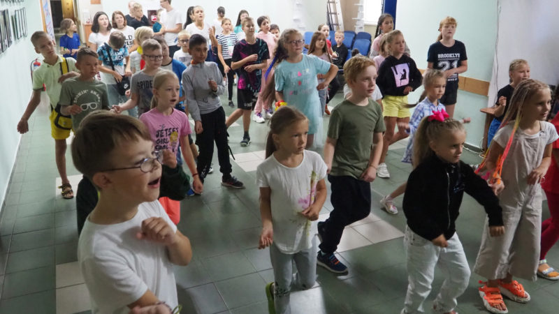 Юные ружане участвовали во флешмобе