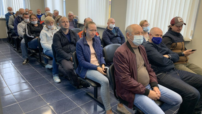Владимир Вшивцев пообщался с сотрудниками РЭС