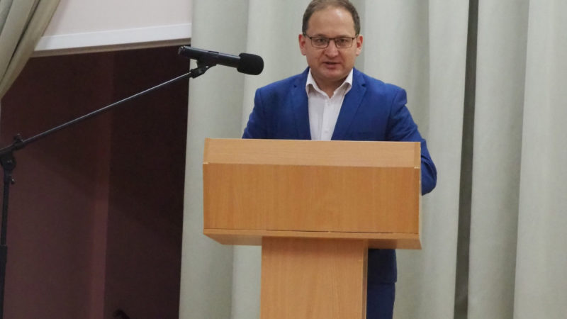 В тучковской школе говорили о профилактике преступлений против несовершеннолетних