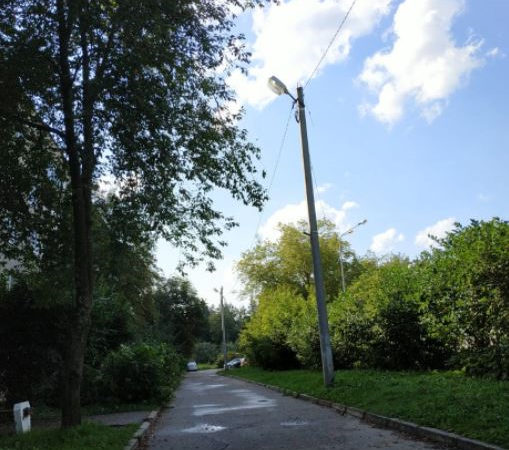 В Рузском округе меняют лампы в светильниках