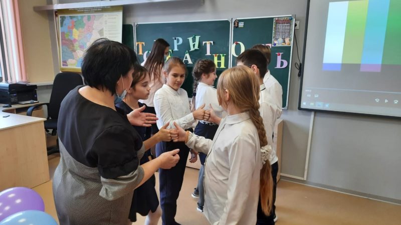 Тучковская библиотека провела урок толерантности
