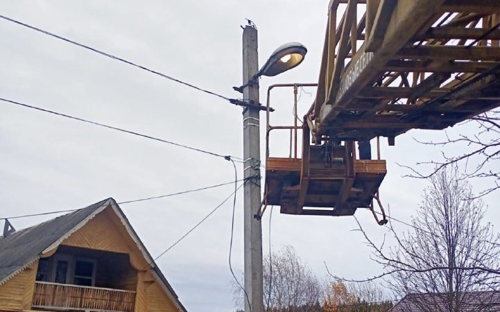 В Рузском округе приводят в порядок фонари