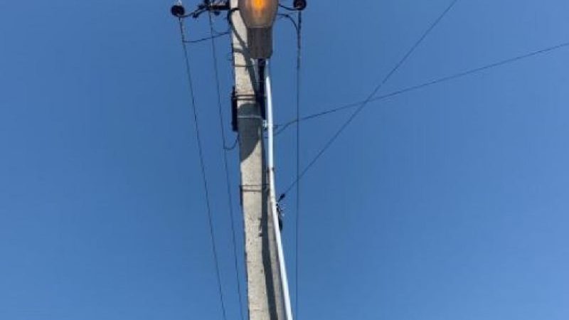 В Рузском округе ремонтируют светильники