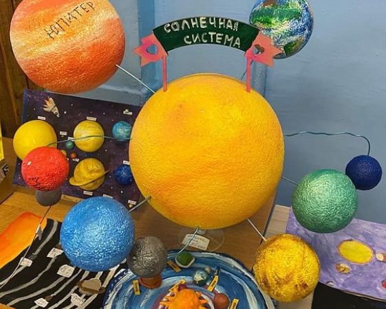 Тучковские школьники оформили выставку