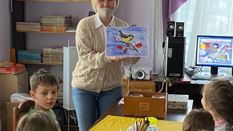 В Колюбакинской библиотеке поговорили о жизни птиц в зимний период