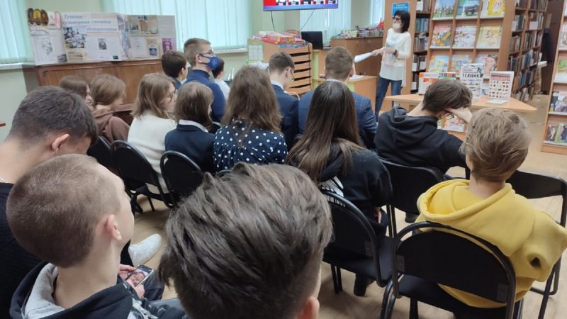 Тучковцы поговорили о разных аспектах социальных сетей