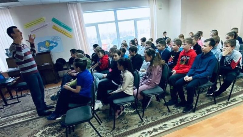 Лицеистам рассказали о пагубном пристрастии