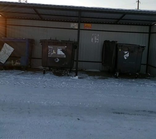 В Рузском округе убирают снег и мусор на контейнерных площадках