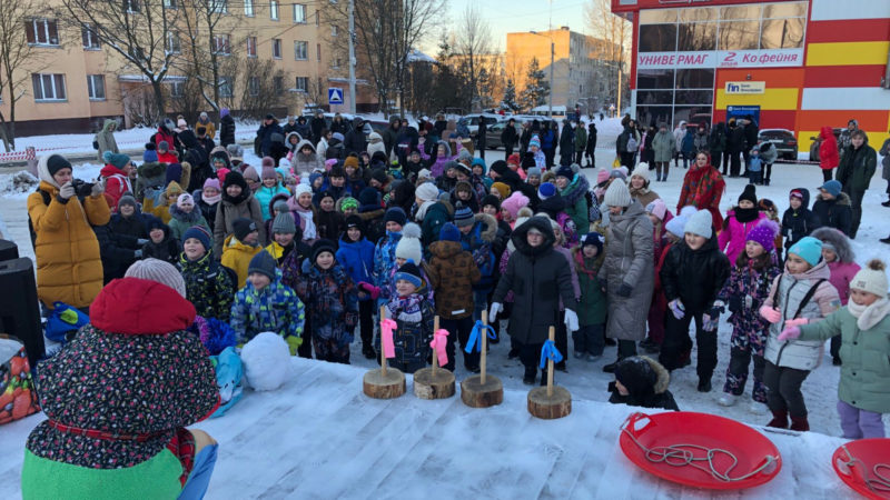 В Нестерово состоялось открытие новогодней елки