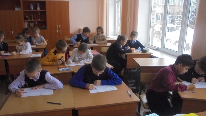 Старорузская библиотека провела игровую программу