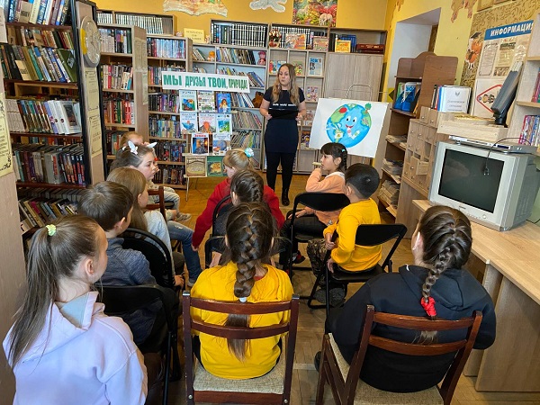 В Космодемьянской библиотеке прошел экологический час