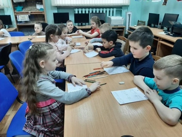 Рузские дошкольники выполняли тематические задания