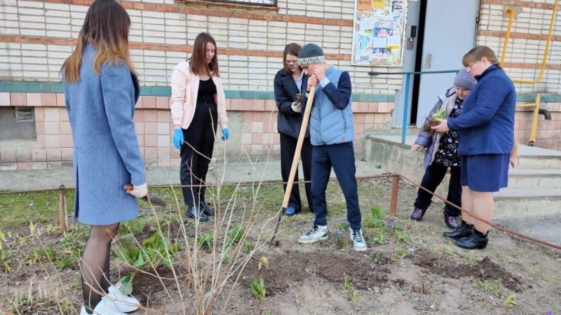 Лицеисты навестили ветерана