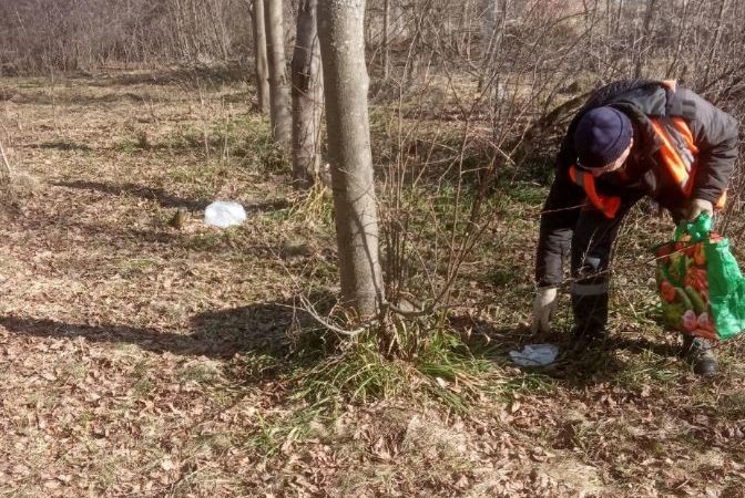 В Рузском округе убирают мусор на общественных территориях