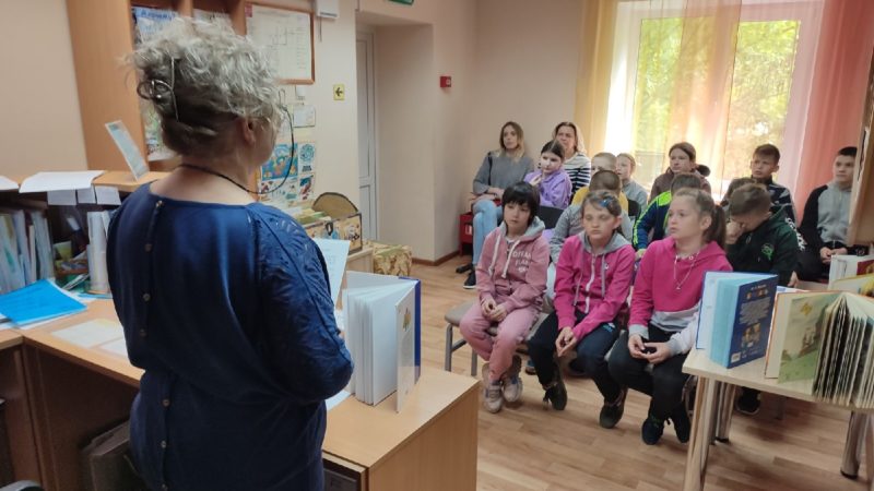 Тучковских школьников ознакомили с историей возникновения письменности