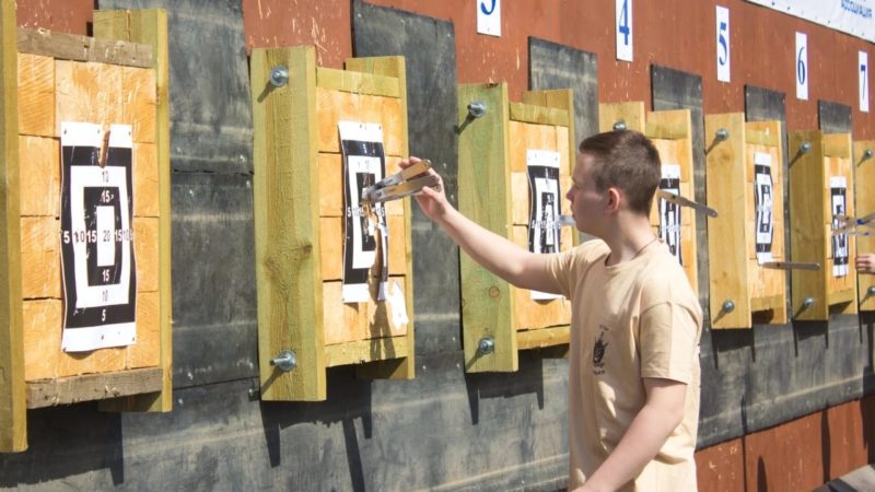 Спортсмен из Рузского округа лучше всех метал ножи