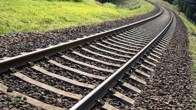 Ружан призывают соблюдать правила безопасности на железнодорожных путях