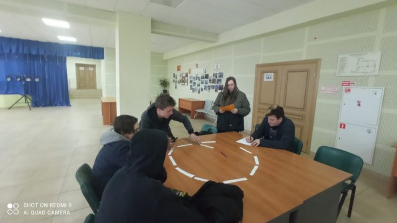 В Брикете играли в «Поле чудес»