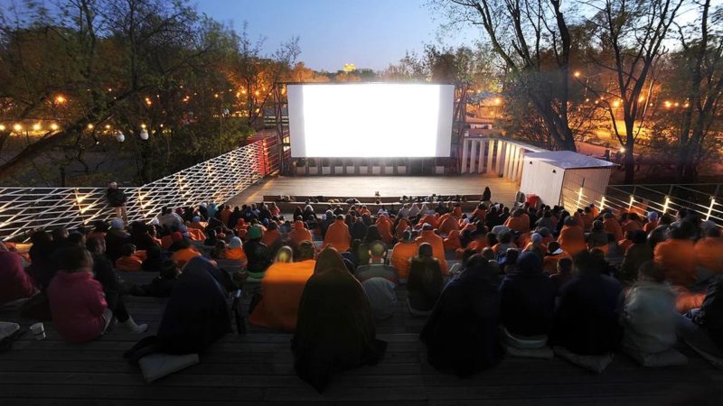 Ружане могут посетить летние кинотеатры