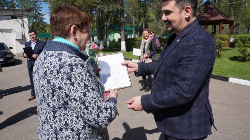 Николай Пархоменко побывал в больнице №4 в Покровском