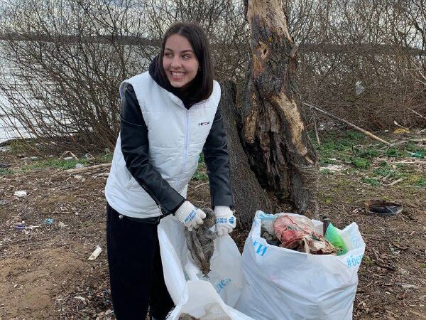 «Вода России»: очистка берегов от мусора в Рузском округе