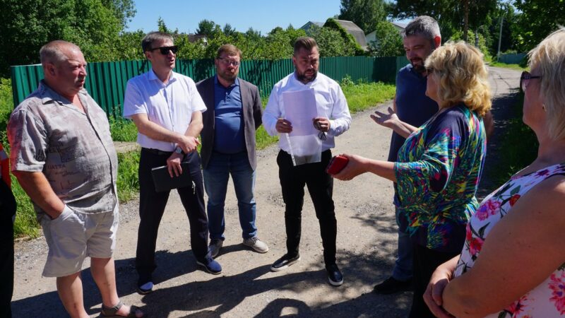 Юрий Пеняев встретился с жителями деревни Игнатьево