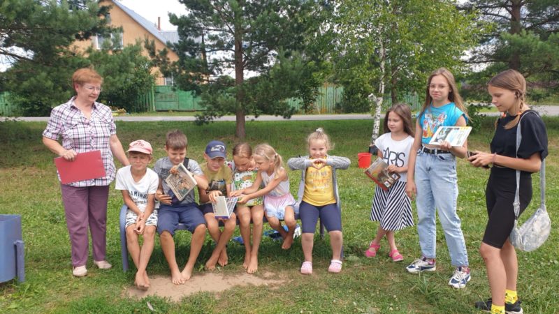 В Златоустовской библиотеке прошел познавательный час