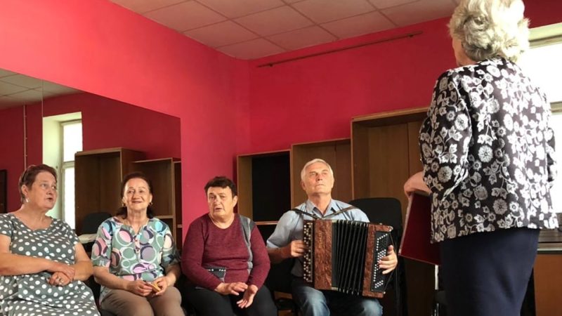 Тучковцы пели на посиделках