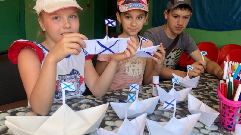 Старониколаевцы делали кораблики