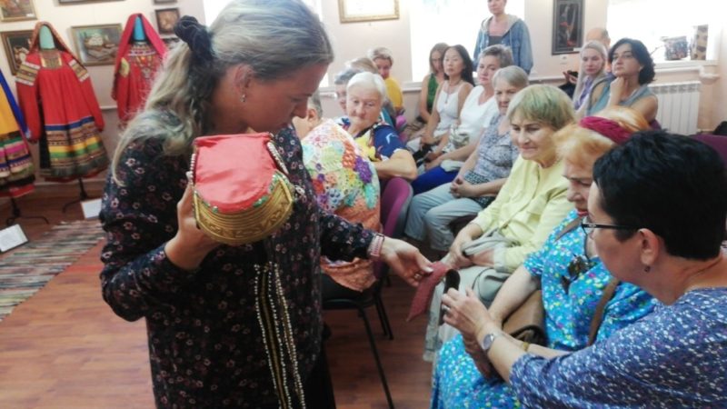 Рузские пенсионерки посетили выставку