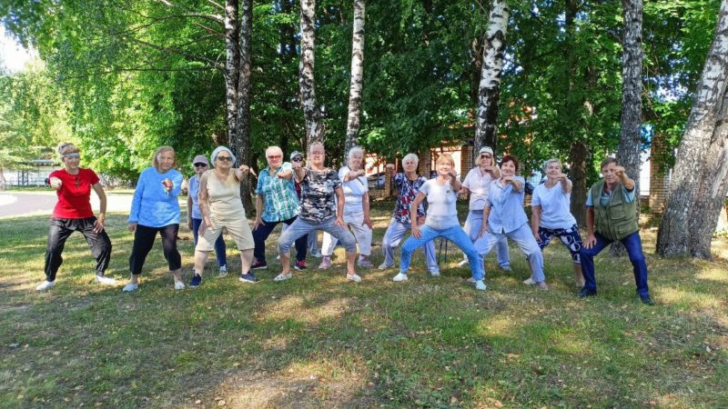 Рузские пенсионеры занимались дыхательной гимнастикой