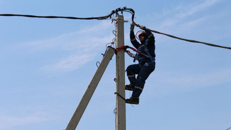 В Рузском округе ремонтируют электросети