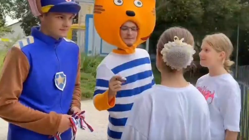 «Российский триколор»: акция ко Дню флага в Рузе
