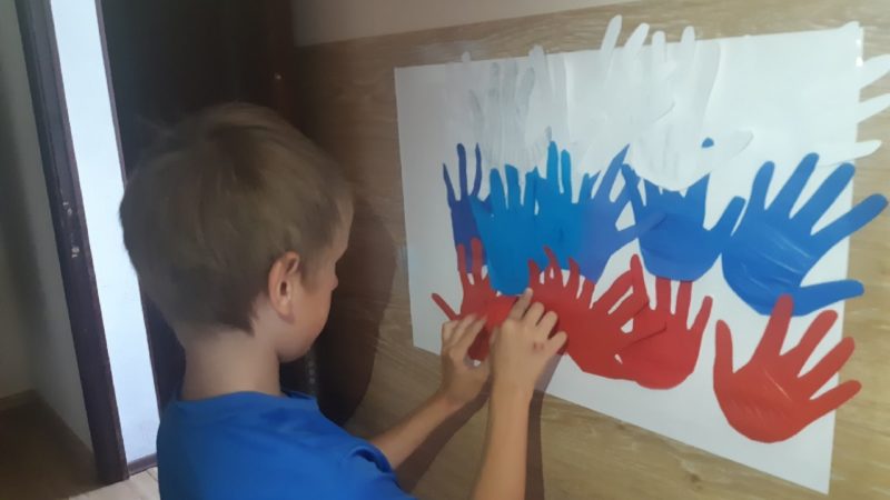 Орешкинцы говорили о флаге