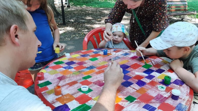 Ружане украшали стол на Городке