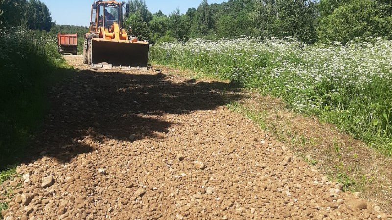 В Рузском округе ремонтируют дорожное полотно