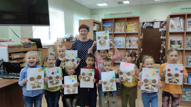 Тучковцы изготовили Чебурашку