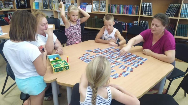 Тучковцы играли в библиотеке
