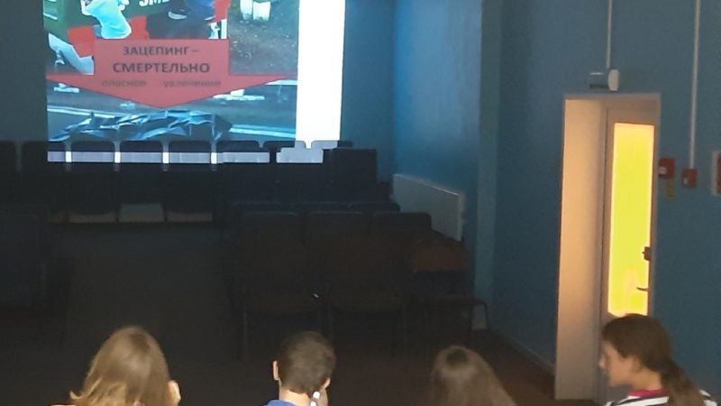 С барынинскими ребятами провели беседу
