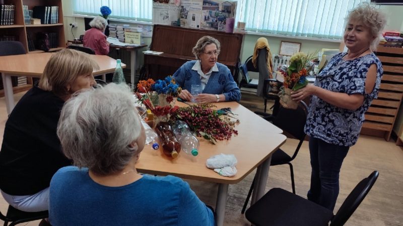Тучковские пенсионеры занимались творчеством