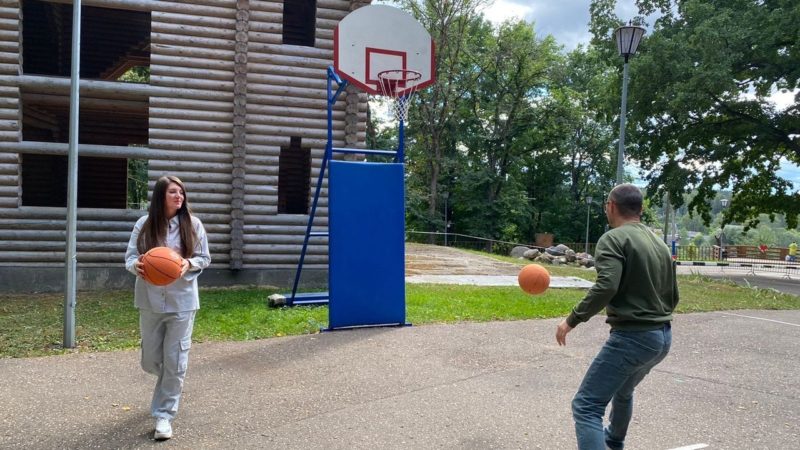 Ружане соревновались в стритболе