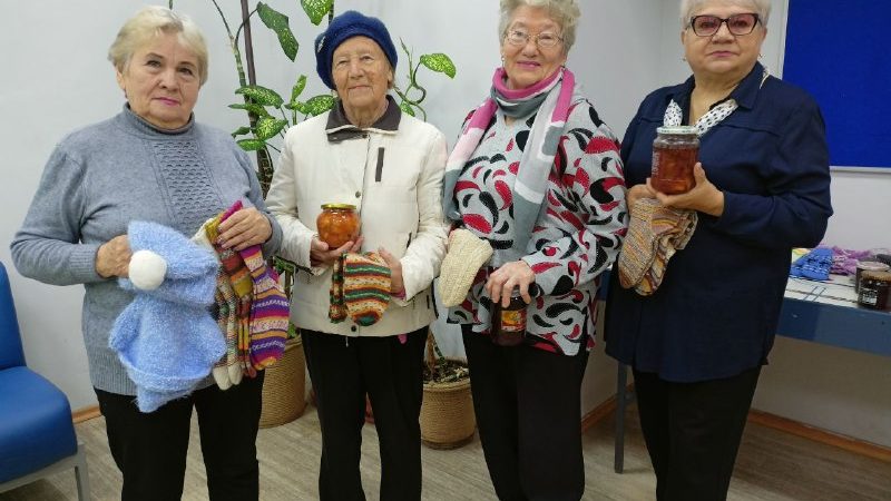 Пенсионеры из Рузы помогают мобилизованным