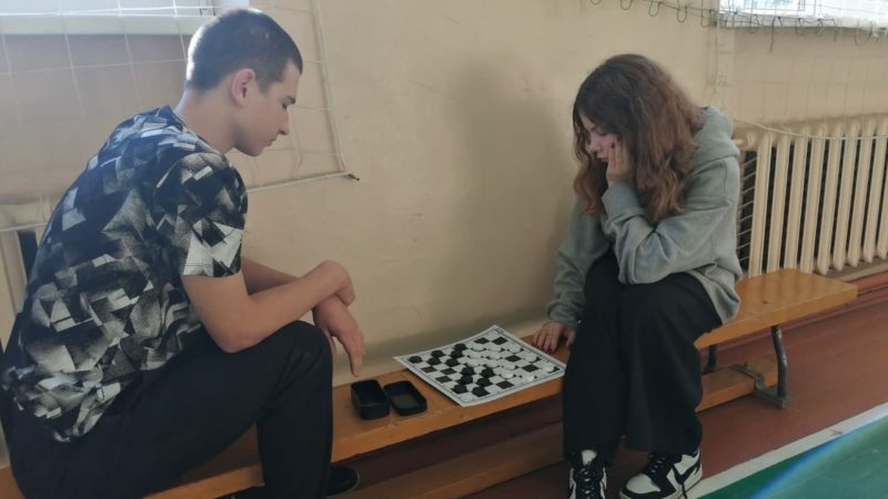 В Дороховской школе состоялся турнир по шашкам