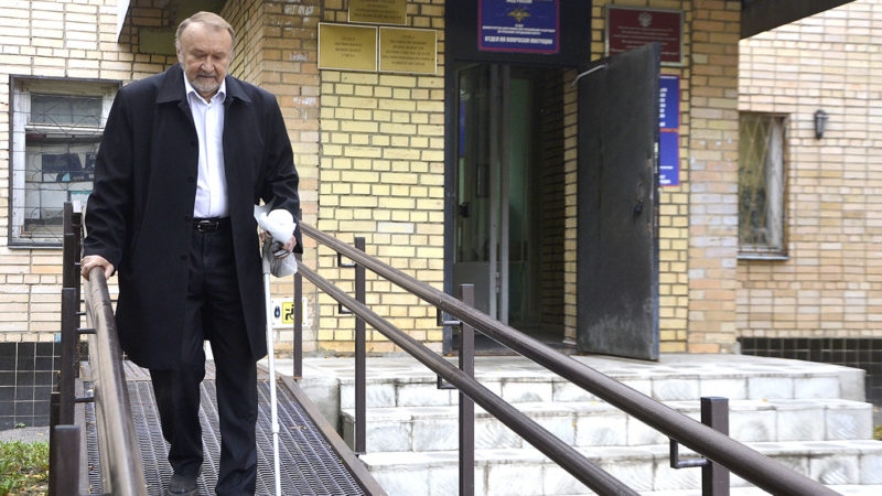 Николай Сарапкин проинспектировал отдел по вопросам миграции
