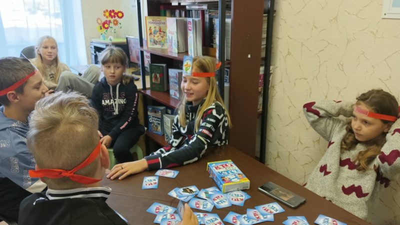 Покровцы играли в «Кто есть кто»