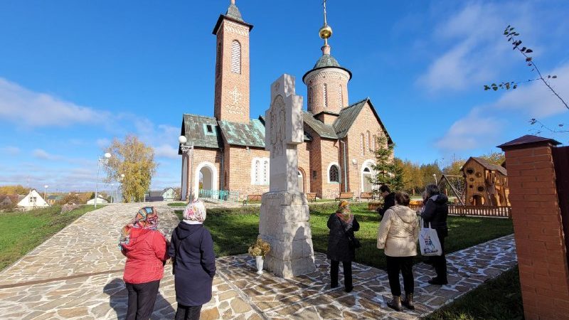 Рузские долголеты – на экскурсии в Шаховской