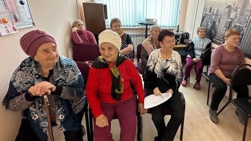 Волковским пенсионерам рассказали о лечебных травах