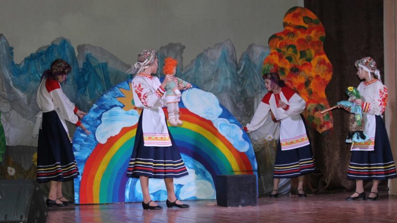 Дороховчанам показали кукольный спектакль
