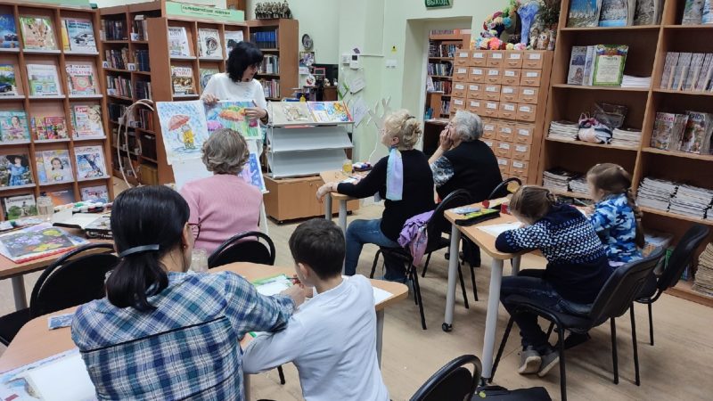 Тучковцы – на творческом уроке в библиотеке